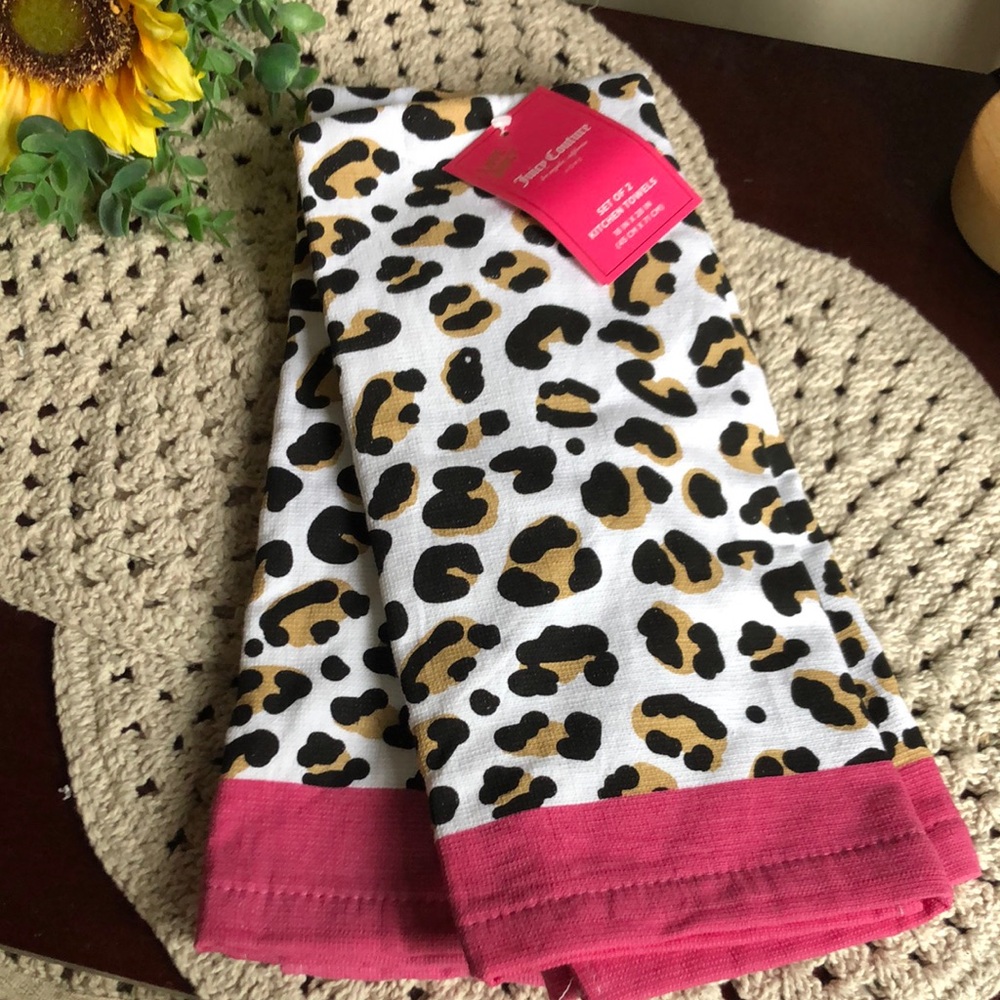 Juicy Couture Leopard Print Kitchen Towel Set